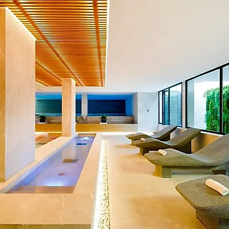 Club Del Sol Hotel 4*