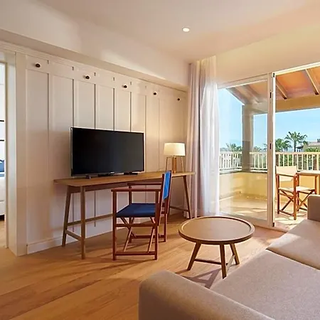 Hotel Club Del Sol 4*